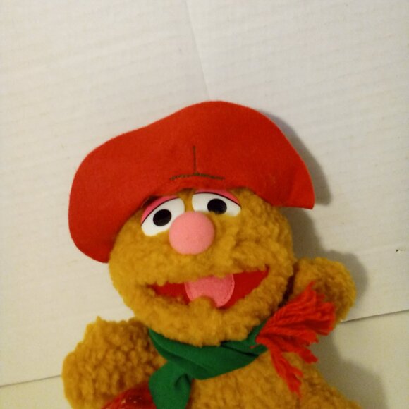 Vintage 1987 Muppet Babies Fozzie Bear Christmas Plush 9" - Picture 3 of 10